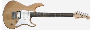Detalle Yamaha Pacifica 112V
